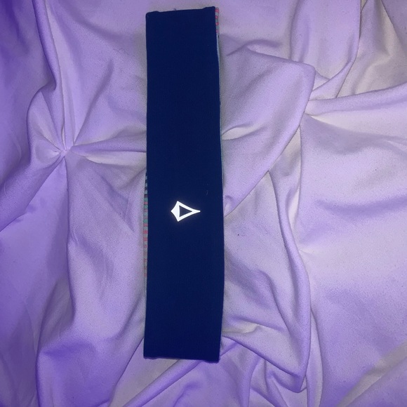 Ivviva Lululemon Reversible Headband - Picture 2 of 2